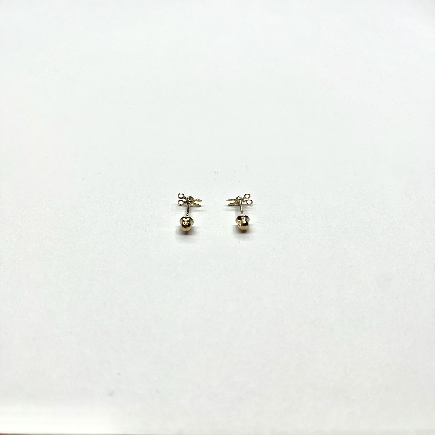 14KY Scissor CZ Stud Earrings